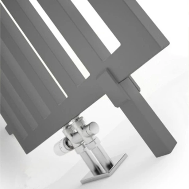 Grzejnik ANGUS DW detal 1.jpg