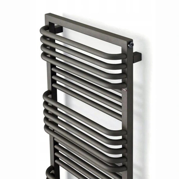 Grzejnik POC 2 detal 2.jpg