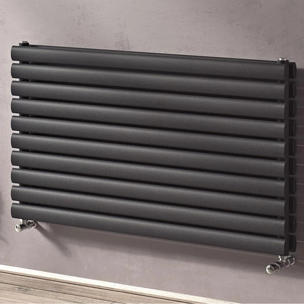 Grzejnik poziomy pokojowy Rene zdjęcie 03.jpg