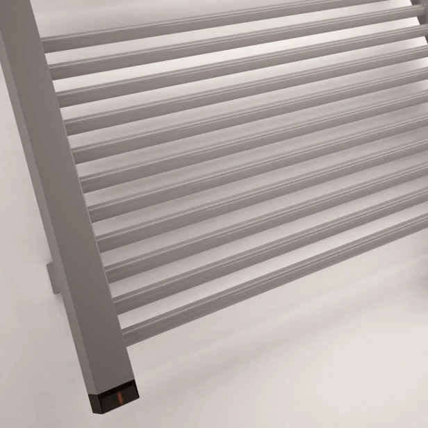 grzejnik MIKE one detal.jpg