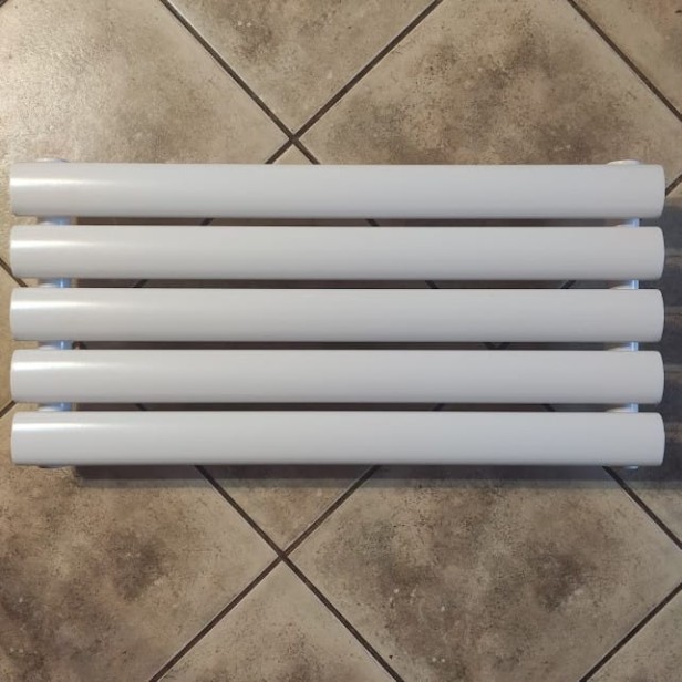 Grzejnik poziomy dekoracyjny Rene 29 x 60 mały biały zdjęcie.jpg