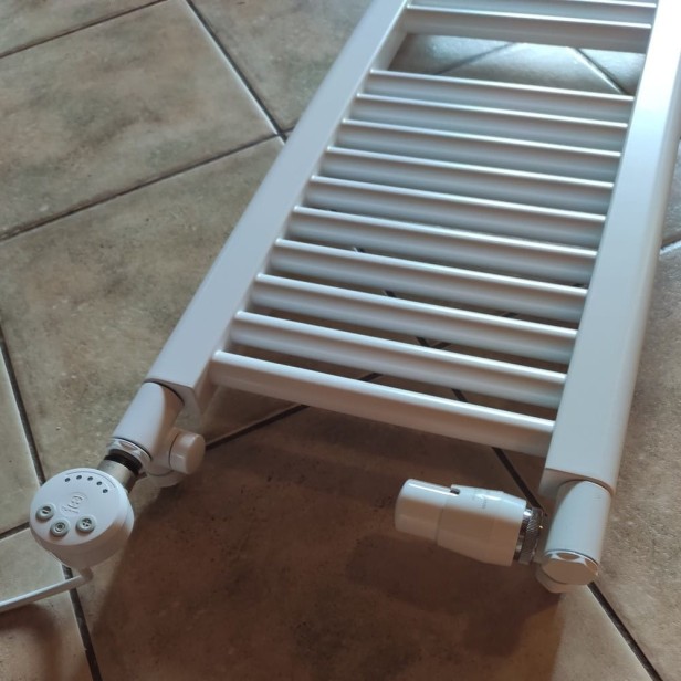 Integra P biała lucy1.jpg