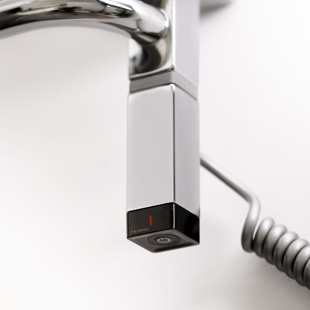 grzałka one 30x30 chrom2.jpg