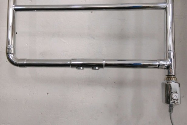 Grzenjnik Art 1 pod grzałkę detal prawa.jpg