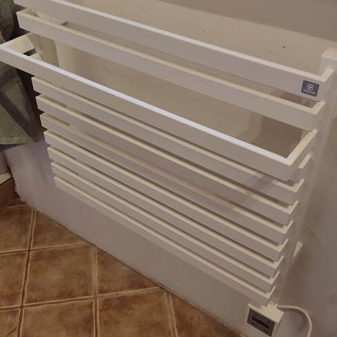 grzejnik City elektryczny 51 x 60 zdj.jpg