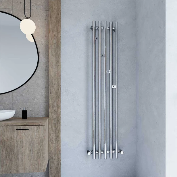 Grzejnik Aries 1 chrom  połyk  zdjęcie.jpg