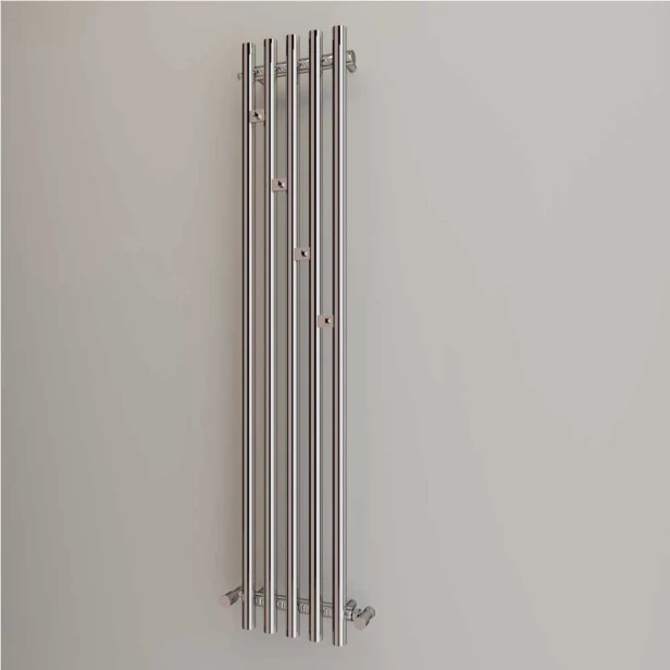 Grzejnik Aries 1 chrom 03.jpg