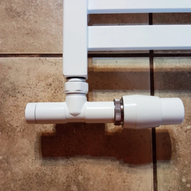 zawór Unico 06 prawy zdj.jpg