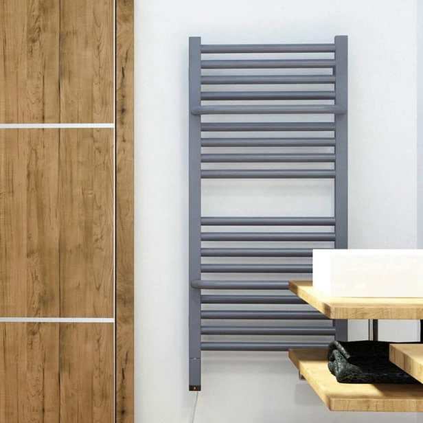 grzejnik Lima elektryczny 82 x 40.jpg