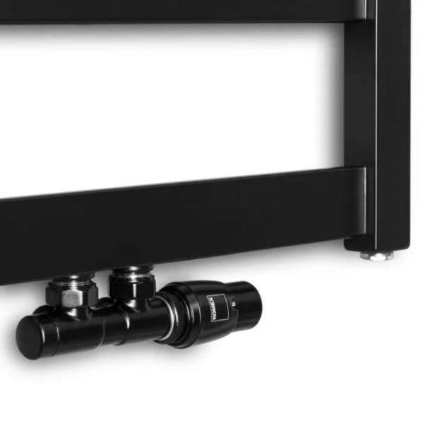 sara ZDC detal pod.jpg