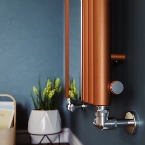 grzejnik Rolo mirror detal.jpg