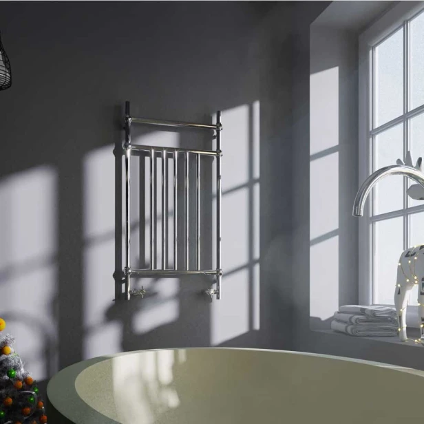 Grzejnik elektr. Pinea 1 retro chrom połysk aranżącja .jpg