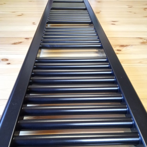 lucy 146x30 czarny mat.jpg