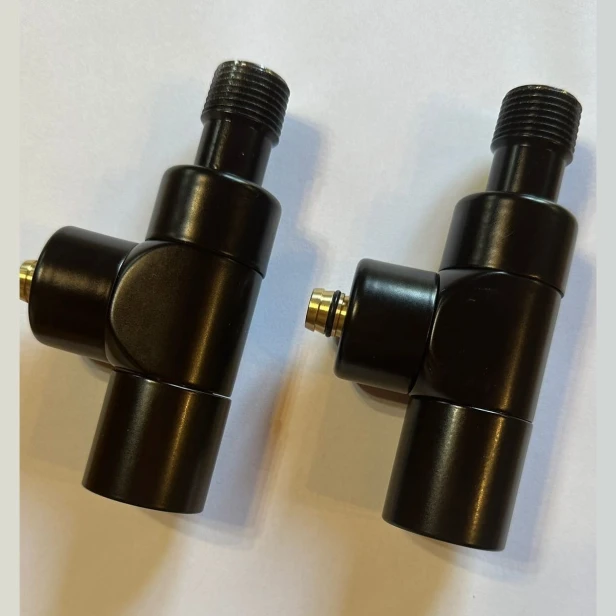 zawór  lux 3 czarny s1.jpg