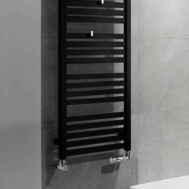 Prosty Grzejnik łazienkowy czarny Marlin 78x53 zdjęcie,jpg