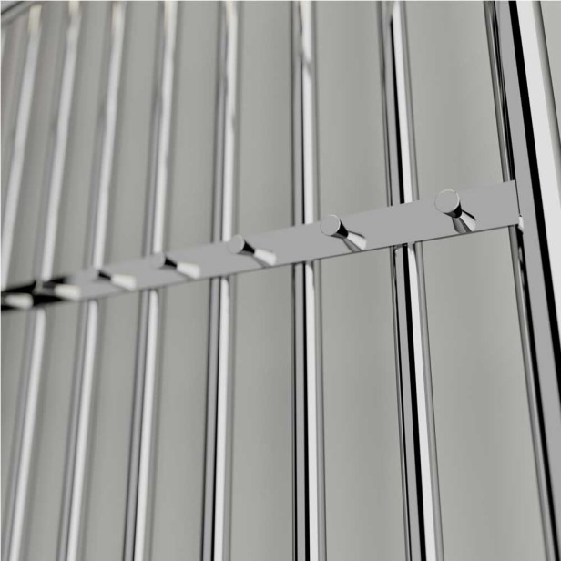 Grzejnik Minas  5 chrom detal 03.jpg