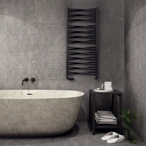 grzejnik Łezka 3DX czarny.jpg