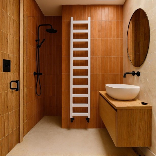 Grzejnik Inez 121x25 render2.jpg