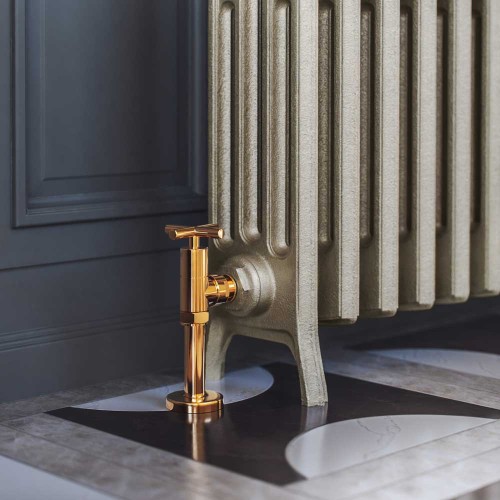 grzejnik Stylos podłączenie z podłogi.jpg