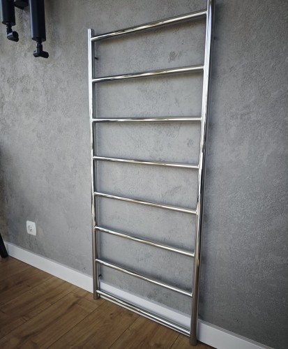 grzejnik Tioman 120 x 53 chrom 2.jpg