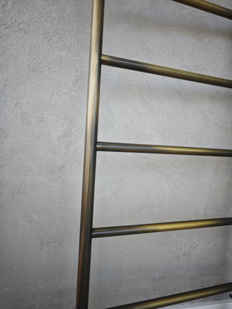 grzejnik Art 140 przebarwieni.jpg