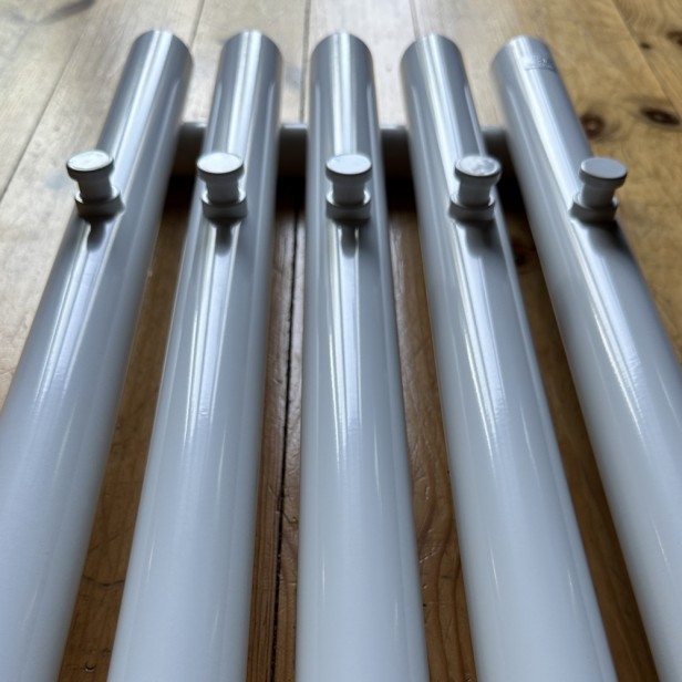 grzejnik Rolo Hanger 26 detal.JPEG