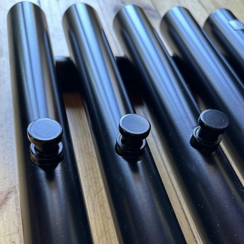 grzejnik Rolo Hanger  czarny mat uchwyty 3.JPEG